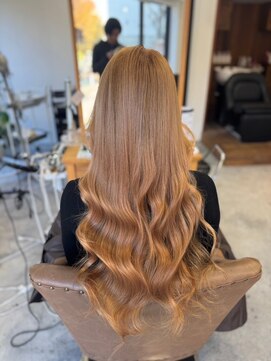 フツーロ 栄(FUTURO) プルエクステ