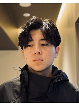 ビジョン 赤坂(vision) お顔と自然に馴染む!くせ毛風ランダムニュアンスパーマショート