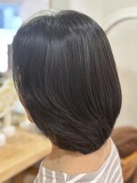 アーチ(ARCH)&nbsp;毛先の流れで動きのあるレイヤースタイル