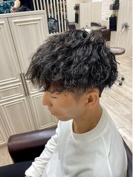 カイノ メンズサロン 金剛店(KAINO) スパイラル×波パーマ