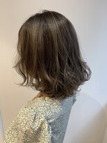 エイクス 津田沼(AQs)&nbsp;ミディアムヘア/暗めカラー/グランマッシュ/千葉