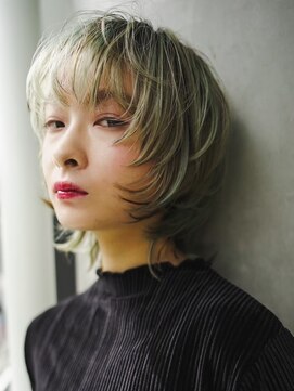 マノ 千歳烏山(MaNO) 〈m46〉大人ショートハイライト髪質改善キッズカット前髪30.40代