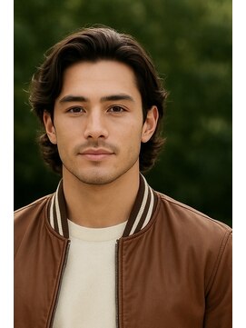 にもう フェザーパーマ/サーフカール/刈り上げセンターパート