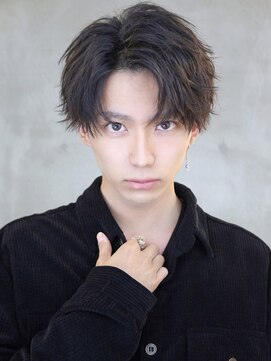 MEN’S HAIR/波巻ツイストスパイラル/フェザーパーマ/那覇