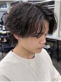 メンズセンターパートウルフセンターパートニュアンスパーマ襟足