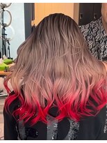 サロウィン 下北沢(SALOWIN) ベージュのシャドールーツにレッドのエンドカラー