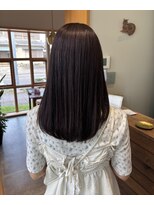 プールト ジュール モナミ(pourtoujours monami)&nbsp;サラツヤストレート ハッシュカット くびれレイヤー