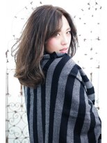 メルクマール(MERKMAL) セクシーな大人セミディ―