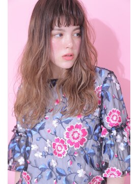 ジーナ 銀座(Zina) エアリーミディホワイトアッシュ黒髪ショートパーマ