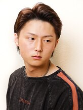 ズィーウエイブ(Z-WAVE) 男らしさ引き出すツーブロックスタイル