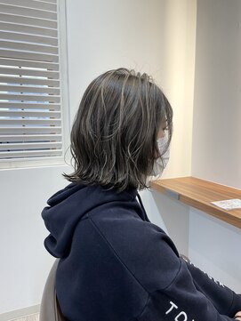 フレリス(FreRis) コントラストハイライト×透明感ショート☆グレージュ