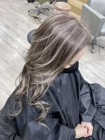 ジゼル(gisele)&nbsp;(稲毛)白髪をぼかして-20歳ハイライト