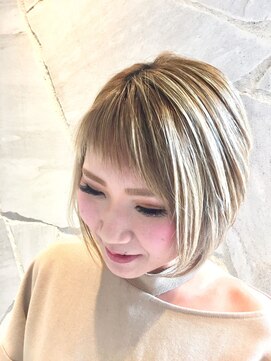 エルゴ 川崎西口(ergo) ハイライト#プラチナベージュ#ボブ