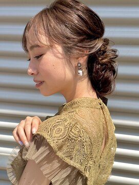 ピエスヘア(PIE'CE HAIR) 静岡/清水 縦シルエット 低めの大人シニヨン ヘアセット