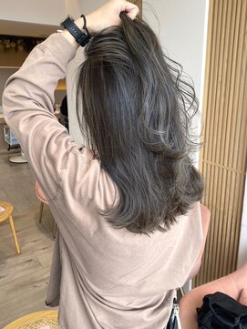 ロジェブルー(Rosier Bleu) 【ハイライトカラー】透け感たっぷりアッシュカラー