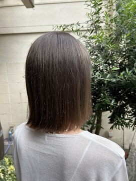 ココカラヘアー プラス(cococara‐hair plus) ハイトーン/ダブルカラー/ブリーチ/透明感/グレージュ/艶髪