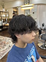 オンフリーク(ON FLEEK)&nbsp;波巻きスパイラルパーマウルフ