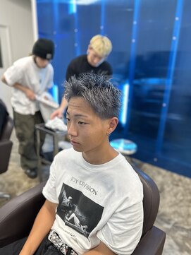 アンサー 千葉中央(UNSER prod by THE DAY) シルバースパイキーショート