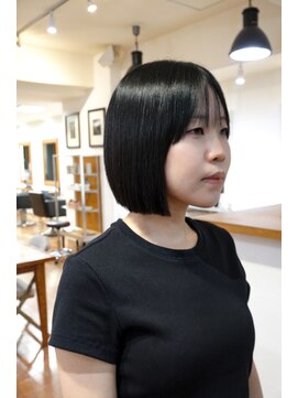 イーズ(e's) ボブ/縮毛矯正　【honoka】