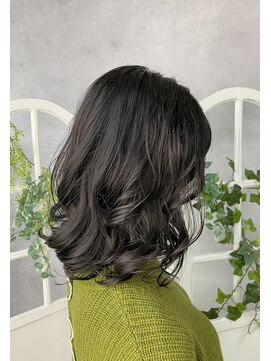 カシー(Casii) 【コテ巻き風パーマ】レイヤーカット・デジタルパーマ