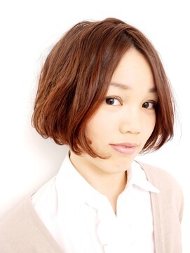 スラッシュ(SLASH) 【SLASH】前下がり風襟足スッキリボブ