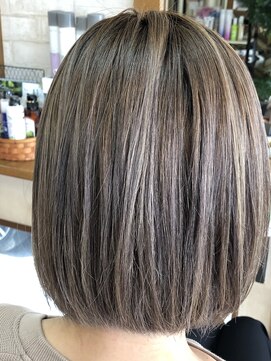 ヘアーメイク ウープス(hair make Oops!) ヒュウグロス