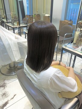 ネオリーブギンザ 銀座店(Neolive GINZA) イルミナカラーで艶髪カラーに！《小林》