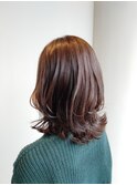 外ハネスタイル