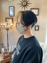 クオン(Quon) ショート×インナーカラー/ハイトーンカラー◎30代40代