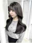 ダークグレー 透明感 レイヤーカット 似合わせ
