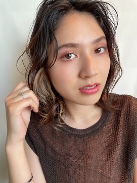 ラレイ(Lalei) ミディアムレイヤー/ニュアンス春パーマ