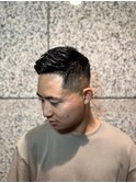 大人のバーバースタイル　スキンフェード〈理容室〉
