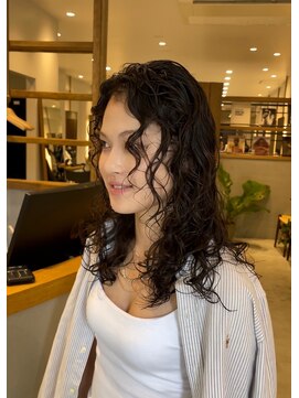 シアン 矢場町店(CYAN.) 初めてのパーマ×黒髪×スパイラルパーマ