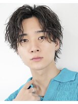 オーシャントーキョー 心斎橋(OCEAN TOKYO WEST)&nbsp;ツイストスパイラル波巻きスパイラルパーマセンターパートウルフ