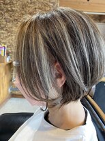 イー(E)&nbsp;ボブ