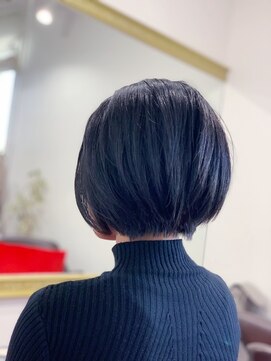 ミリ 国分寺(Mili) グラデーションボブ