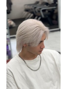 アディション 渋谷(ADITION) ホワイトカラー