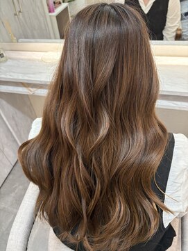 クラヴィア エクラート 梅田店(CLAVIA.ECLART) 韓国巻き/レイヤー