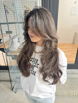 キオクエコ(KIOX eko) 海外レイヤー/ハッシュカット/レイヤーカット/髪質改善