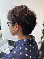 ウーズ ハラジュク(Ooze.HARAJUKU) ハッシュカットグレージュデザインカラーツートーンカラー原宿