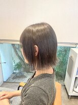 クレイン バイ パプスドコワフュール 宝塚中山寺(Crane by Pap'sde coiffeur)&nbsp;グレーボブ