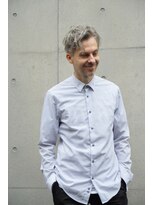 ダマーニ 表参道(DAMANI)&nbsp;ツーブロックでつくるアレンジ自在のかき上げフェミニンスタイル