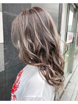 ラグズ 茅ヶ崎(LAGUZ) 透け感!コントラストハイライト×ミルクグレージュ