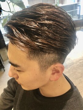 ルーツホーム(Roots Home) 刈り上げツーブロックショート