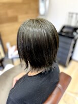 リブリス(Rebliss) 切りっぱなしボブ×カーキグレージュ