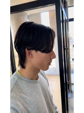 ダブルオオガキ (W-ogaki) ニュアンスパーマセンターパートウルフメンズパーマツーブロック