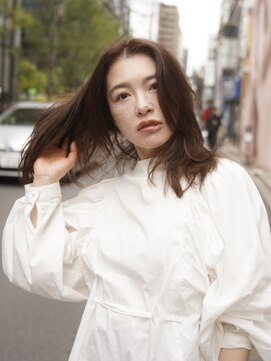 ビュートリアム 梅田(BEAUTRIUM) 重いけど/抜けのある/レイヤー