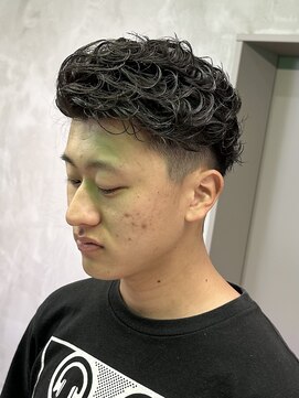 スキルセカンドハウス 天神(SKILL SECOND HOUSE) 七三オールバック メンズパーマ