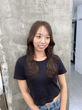 キング 梅田(K!ng) 縮毛矯正髪質改善ハイライトレイヤーカット梅田美容室エクステ