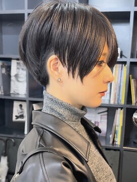 シャロン(SHARON) 【SHARON 原宿】20代30代40代 人気 大人 ハンサムショート